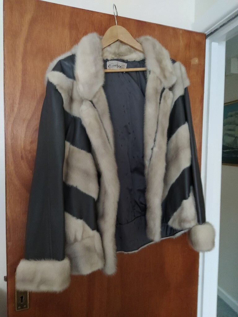 fur jacket size 22